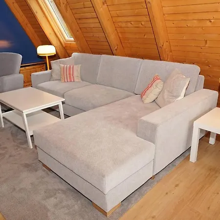 Zeltdachhaus Sehr Strandnah Fuer B Nyaraló